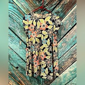 Flowy Floral Puff Printed Dress women’s large